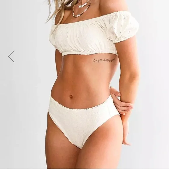 NWT Billabong X Wrangler eye-lit your fire bikini bottom. Cream color eyelet.